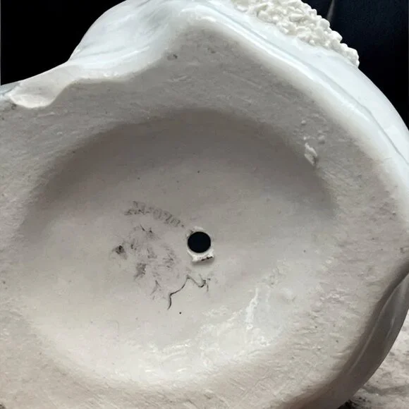 Pair Of Vintage Antique English  Staffordshire Poodle Dog Figurines 7 in - Picture 8 of 12